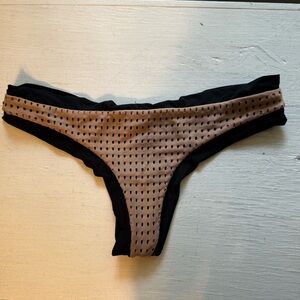 acacia swimwear mesh thong bottoms black & tan small